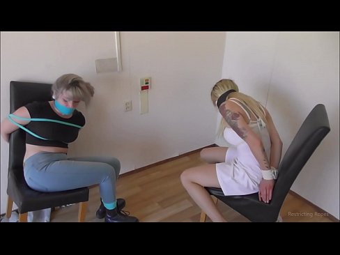 ❤️ Fíkill / bundin og kæfð / stúlka í neyð ️❌ Fjandinn myndband hjá okkur ❌